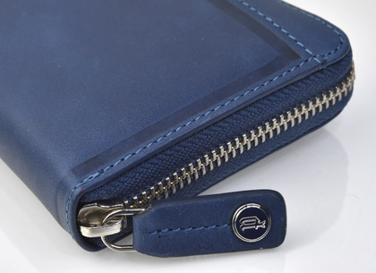 police-wallet_edge-58002-50_04POLICE　長財布　EDGE　ファスナー付 ネイビー【PA-58002-50】