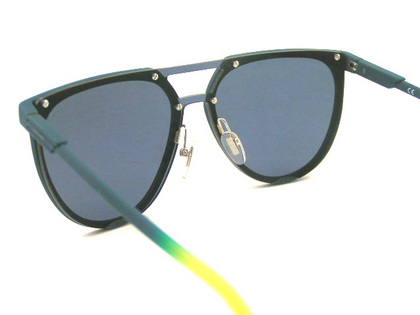 POLICEサングラス SPL586-7T9X（2018年モデル）police-sunglasses-spl586-7t9x-5.JPG