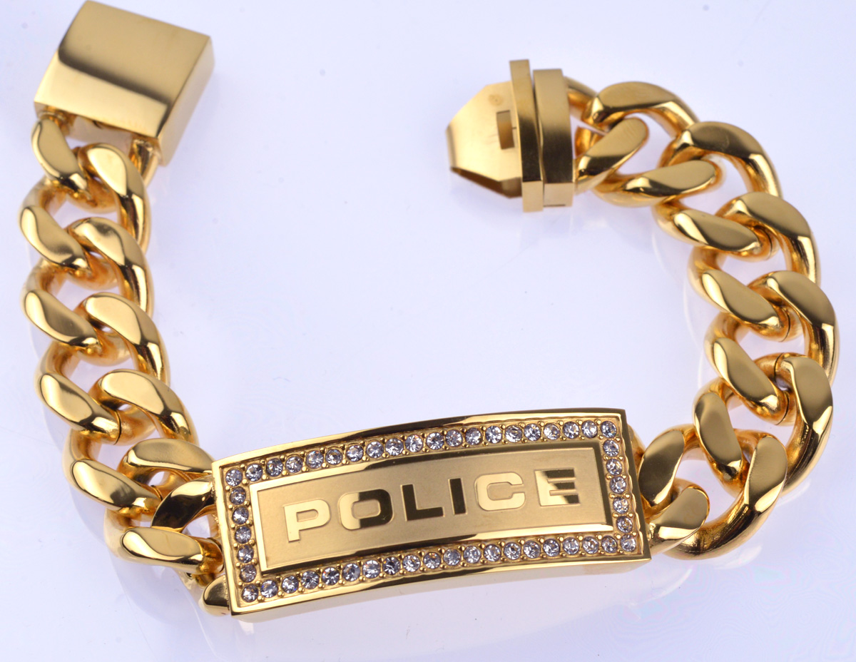 http://www.police.ne.jp/images/police-bracelet-lowrig-02.jpg