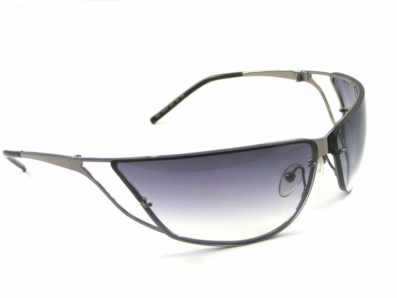 http://www.police.ne.jp/images/police-sting-sunglasses-4545M-568-2.jpg