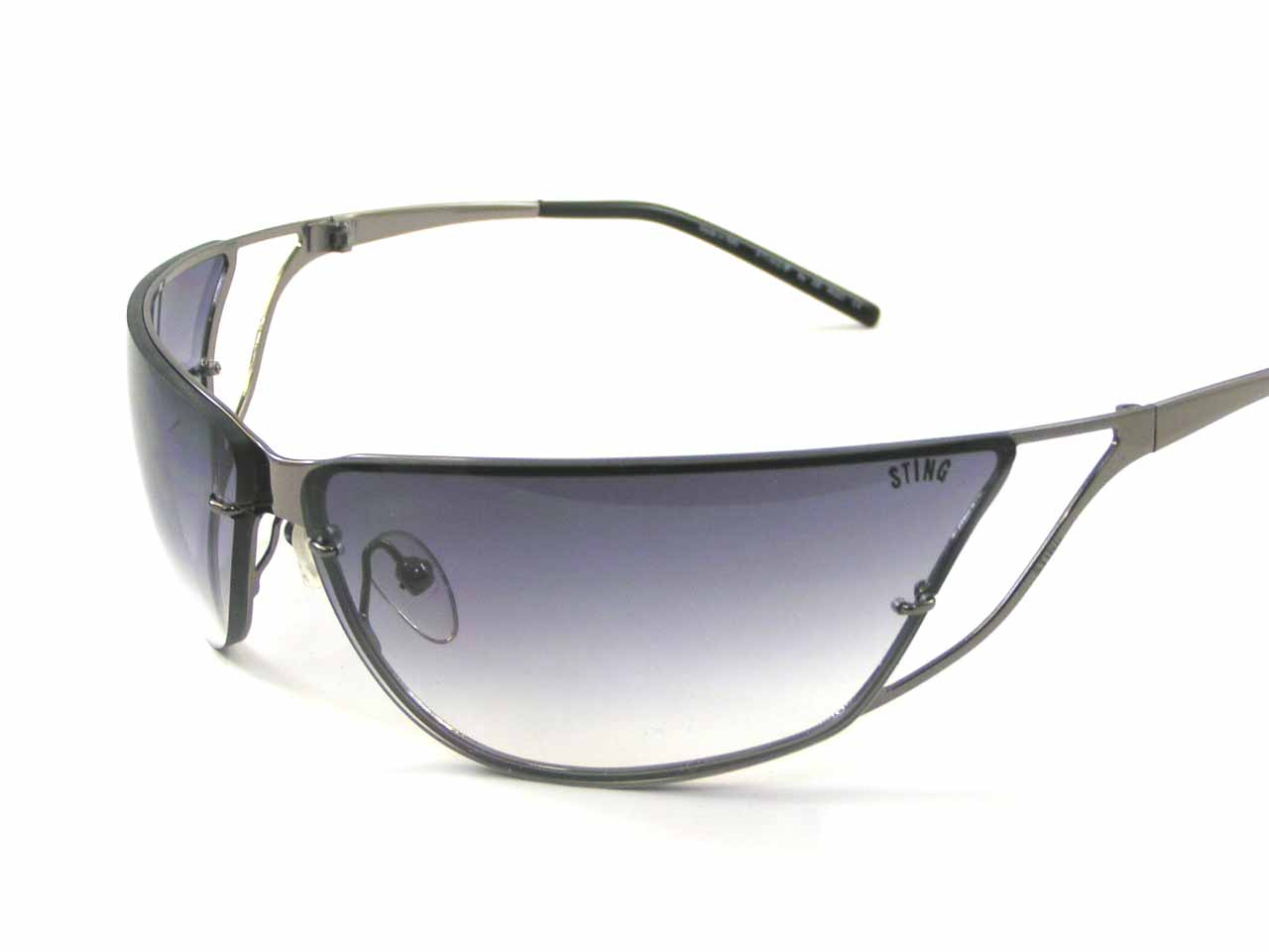 http://www.police.ne.jp/images/police-sting-sunglasses-4545M-568-4.jpg