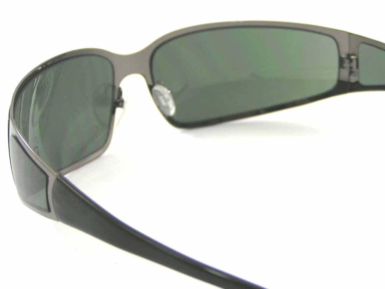 http://www.police.ne.jp/images/police-sting-sunglasses-4551M-568Y-5.jpg