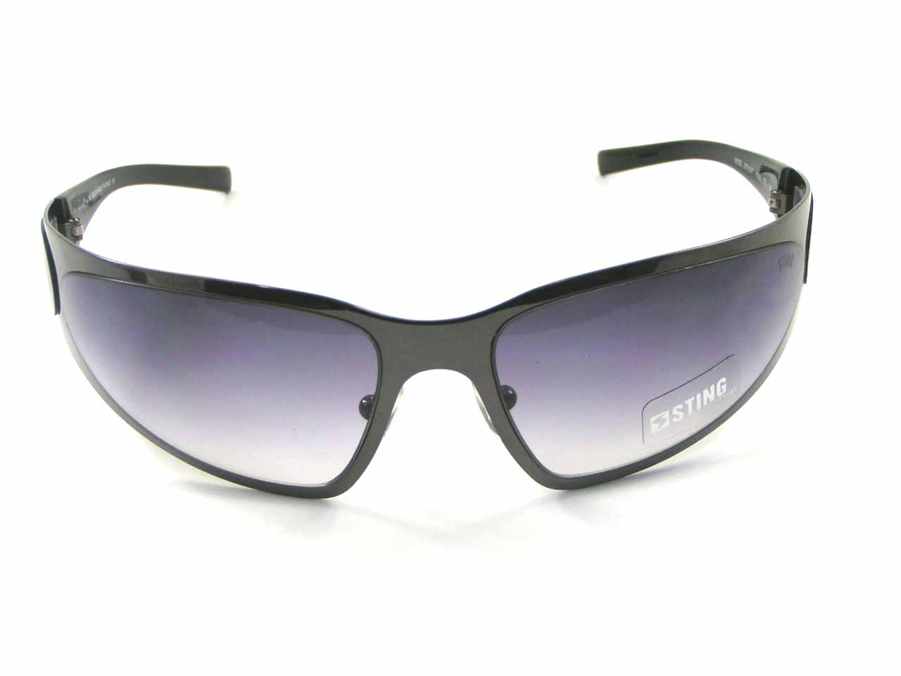 http://www.police.ne.jp/images/police-sting-sunglasses-4552M-568-3.jpg