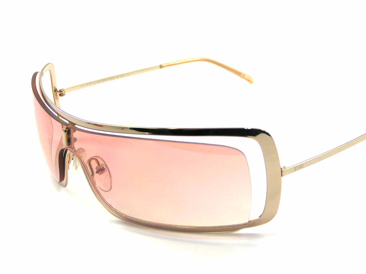 http://www.police.ne.jp/images/police-sting-sunglasses-4554M-300-4.jpg