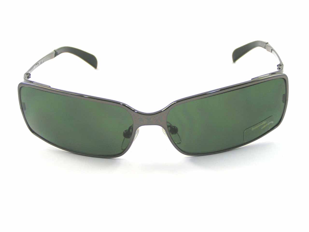 http://www.police.ne.jp/images/police-sting-sunglasses-4556M-568-3.jpg