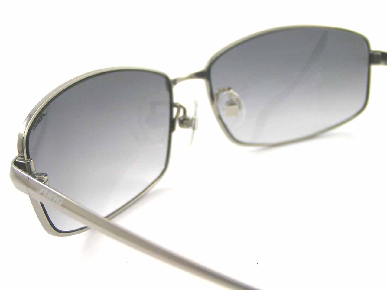 http://www.police.ne.jp/images/police-sting-sunglasses-4788J-583-5.jpg