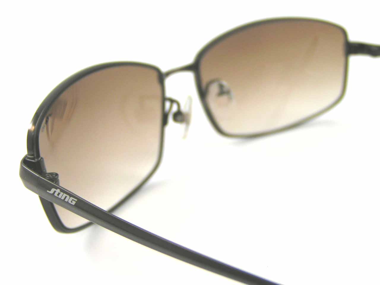 http://www.police.ne.jp/images/police-sting-sunglasses-4788J-K01Y-5.jpg