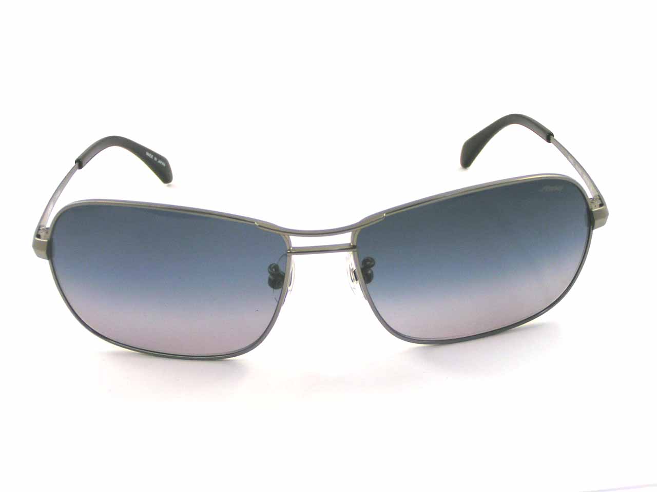 http://www.police.ne.jp/images/police-sting-sunglasses-4789J-627B-3.jpg