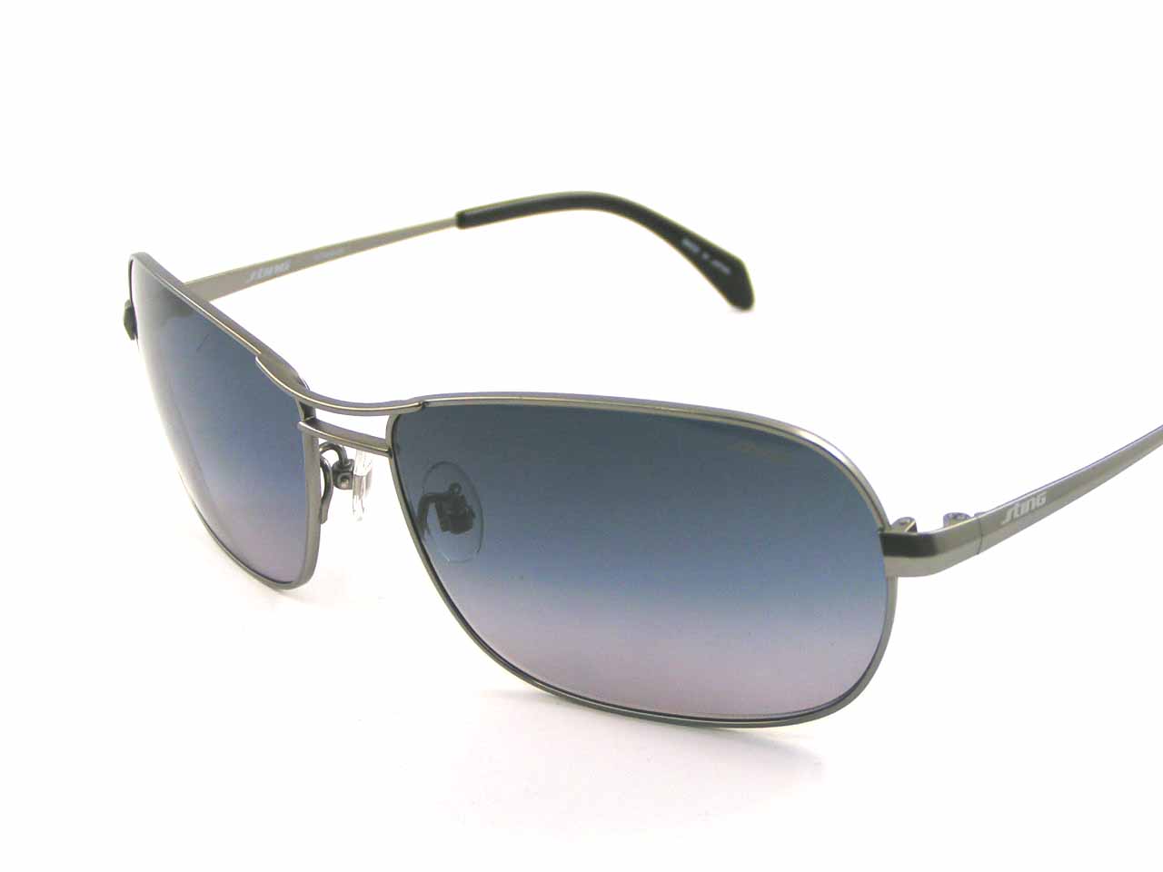 http://www.police.ne.jp/images/police-sting-sunglasses-4789J-627B-4.jpg