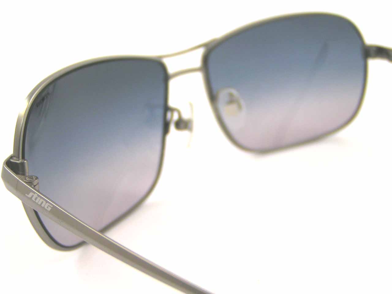 http://www.police.ne.jp/images/police-sting-sunglasses-4789J-627B-5.jpg