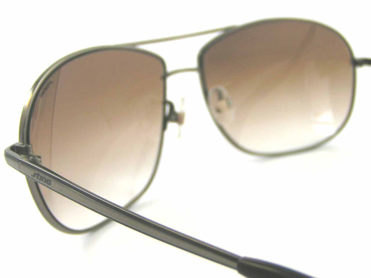 http://www.police.ne.jp/images/police-sting-sunglasses-4844J-K01-5.jpg