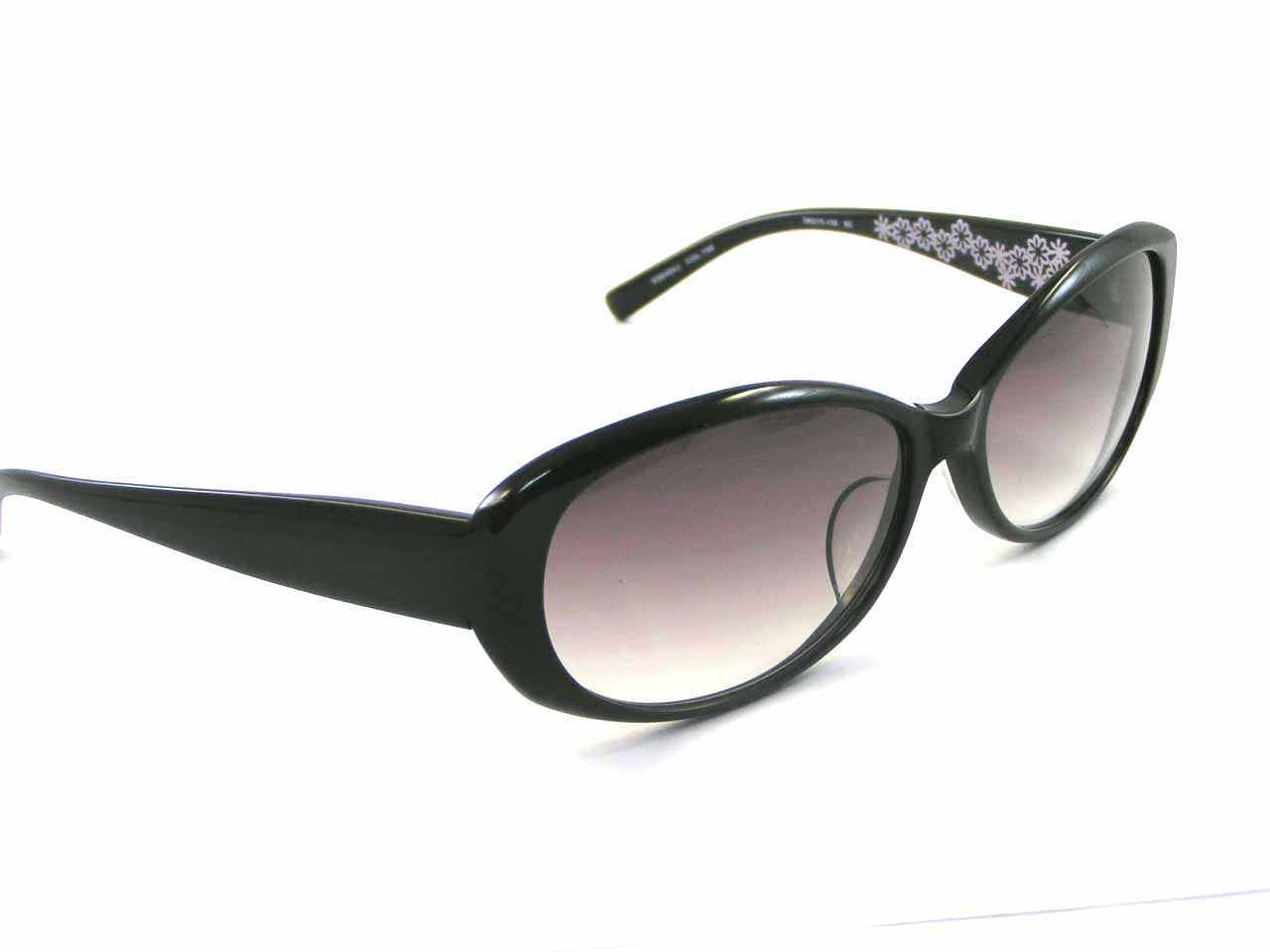 http://www.police.ne.jp/images/police-sting-sunglasses-6404J-700-2.jpg