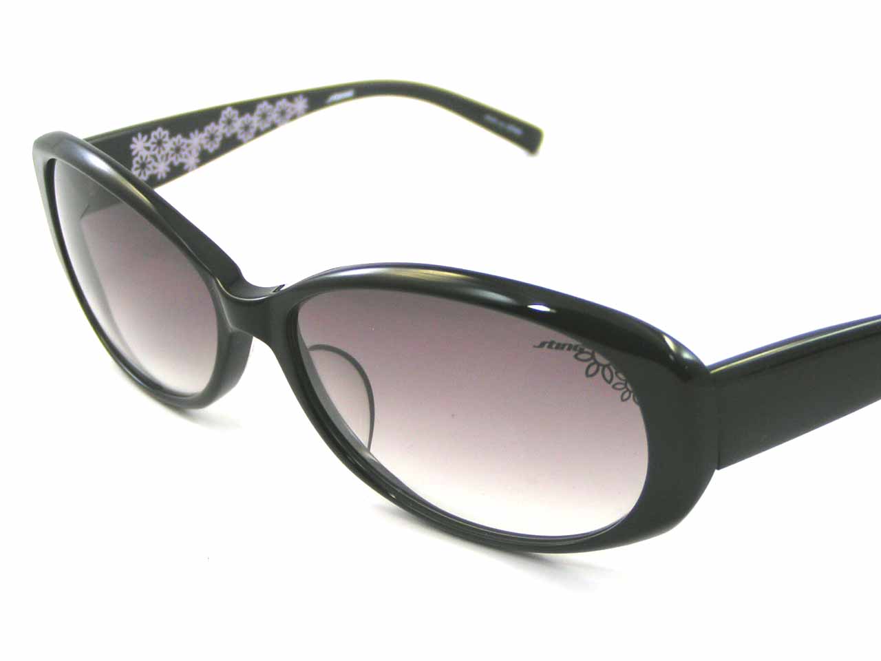 http://www.police.ne.jp/images/police-sting-sunglasses-6404J-700-4.jpg