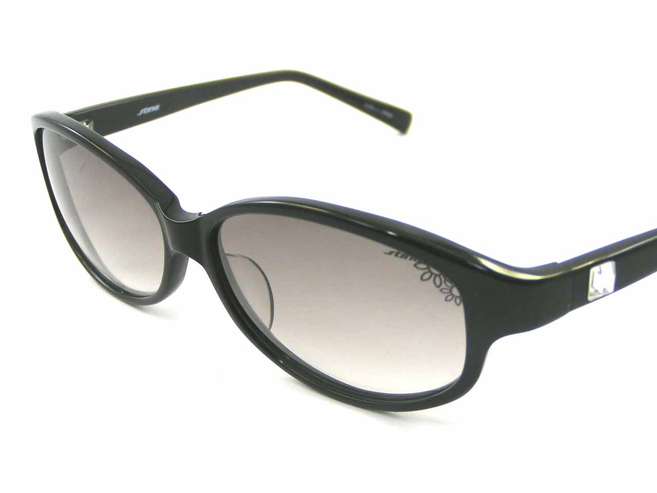 http://www.police.ne.jp/images/police-sting-sunglasses-6405J-700X-4.jpg