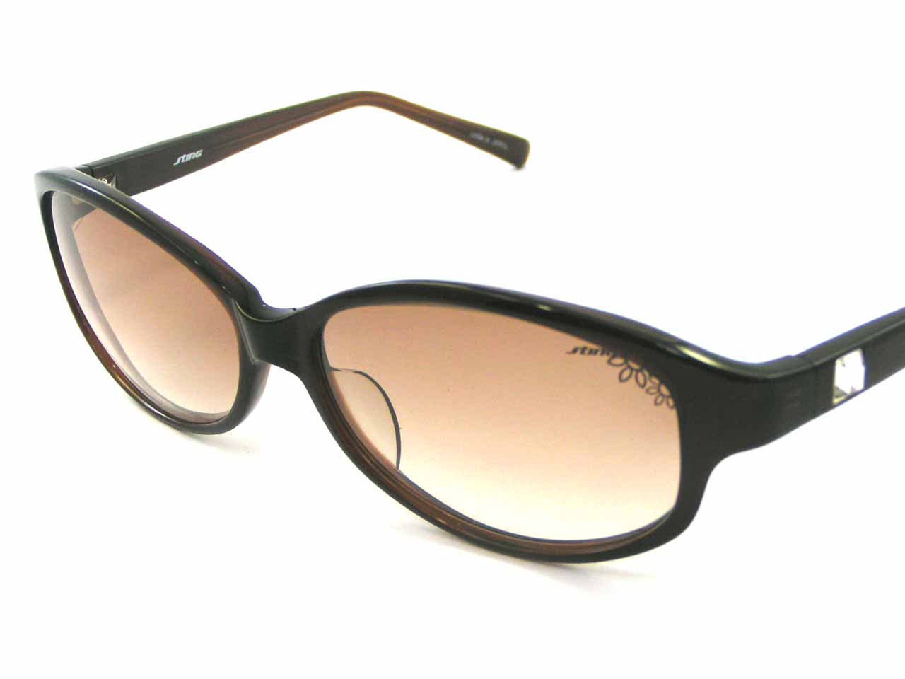 http://www.police.ne.jp/images/police-sting-sunglasses-6405J-958-4.jpg