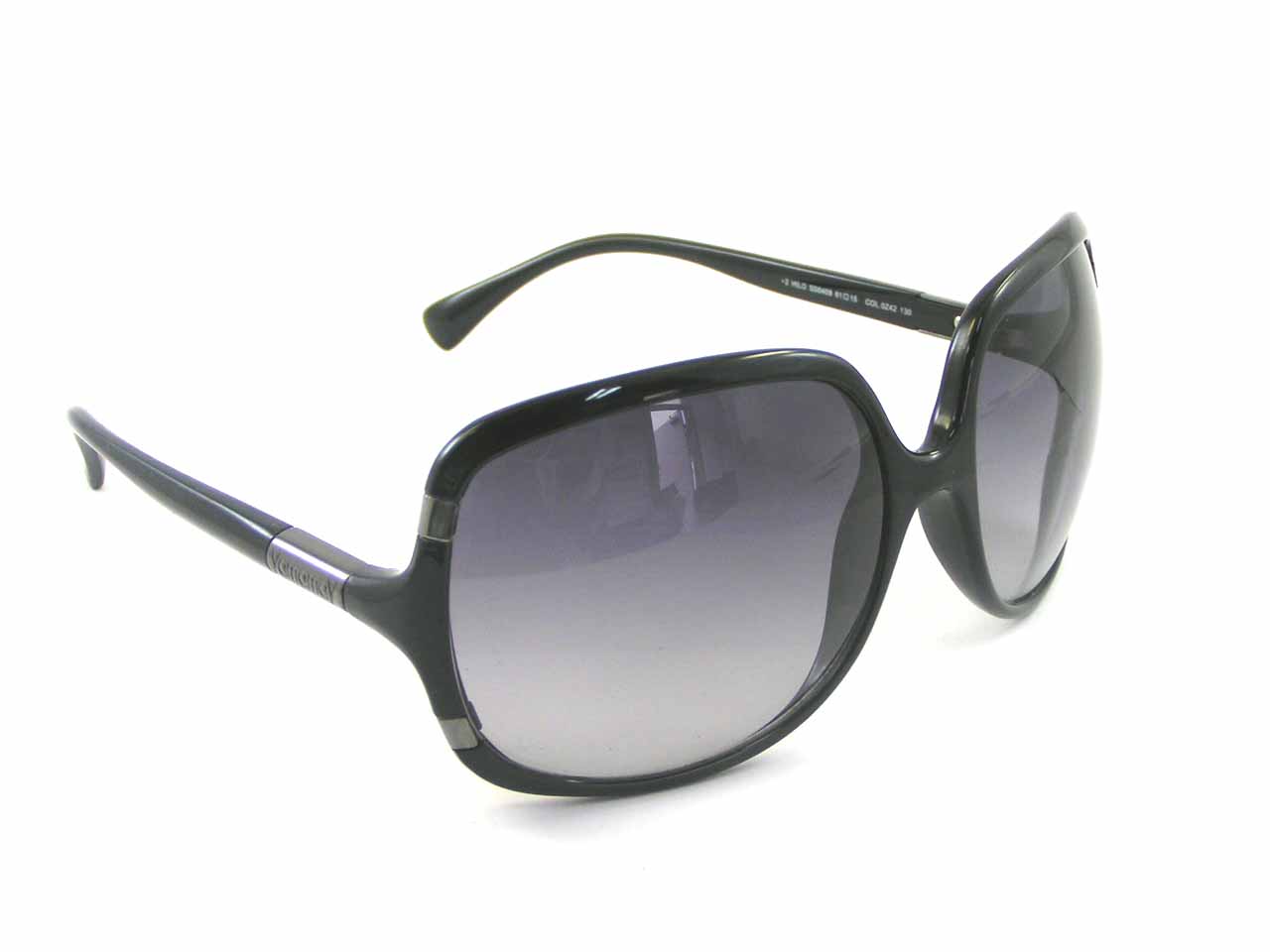 http://www.police.ne.jp/images/police-sting-sunglasses-6410-Z42-2.jpg