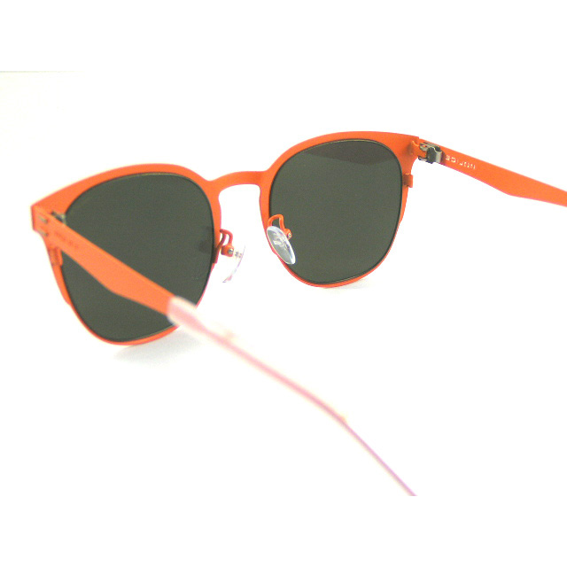 http://www.police.ne.jp/images/police-sunglasses-341-S34G-5.jpg