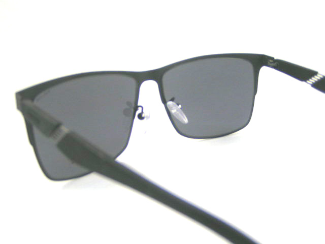 http://www.police.ne.jp/images/police-sunglasses-spl353-01hm-5.JPG
