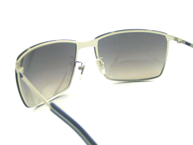 http://www.police.ne.jp/images/police-sunglasses-spl639g-581x-5.JPG
