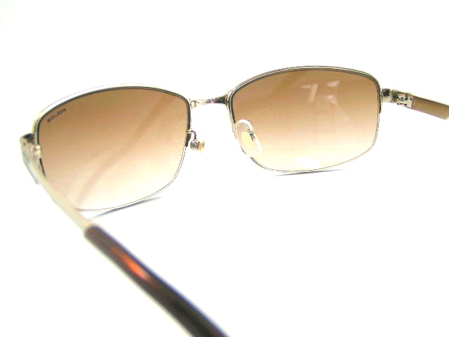 http://www.police.ne.jp/images/police-sunglasses-spl744j-08ff-5.JPG