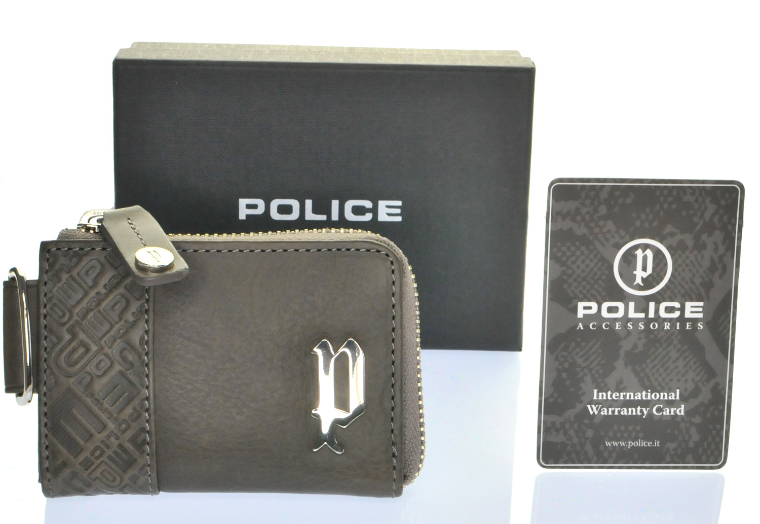 http://www.police.ne.jp/images/police-wallet-circuit3033.jpg