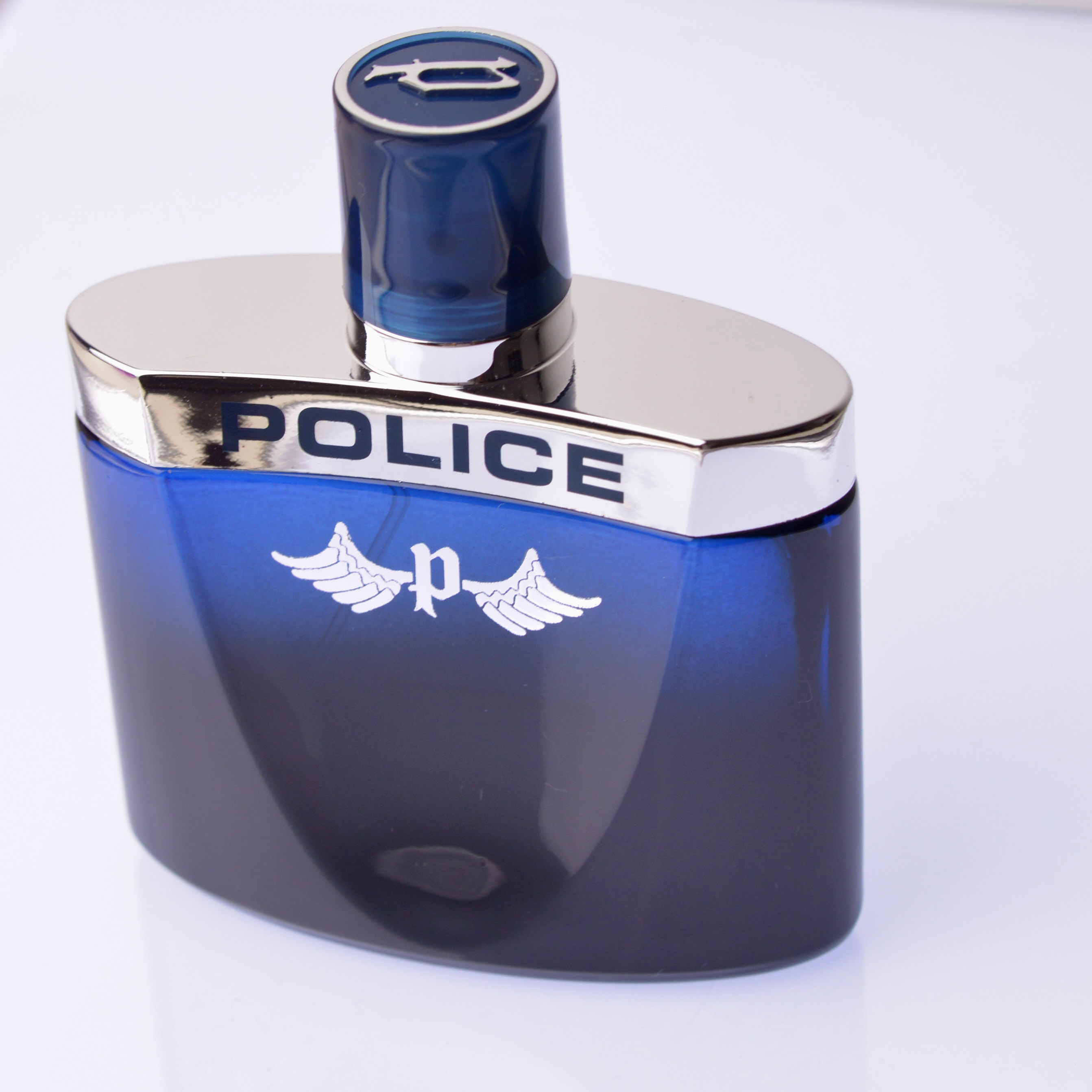 http://www.police.ne.jp/images/police_perfume_to_be_hom_02.jpg