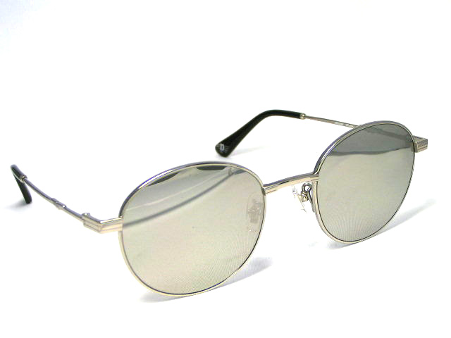 http://www.police.ne.jp/images/police_sunglasses_spla64j-s11x-2.jpg